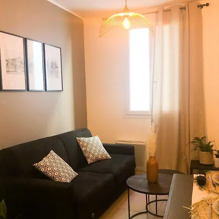 شقة Vieil - Saint Antoine أنتيب