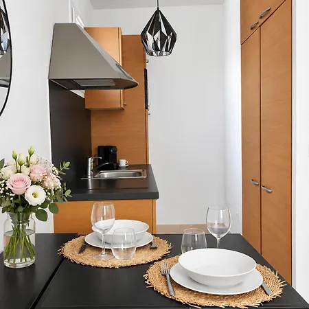 Charmant Studio Centre Antibes